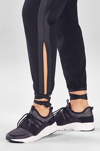 Kara Pant - Fabletics