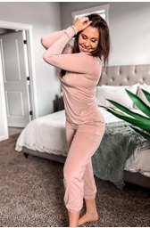 新品未使用　リバティ　フロリエット　Daily straight pants 34サイズ/低身長向けも展開』タックデニム（デニムパンツ）｜URBAN