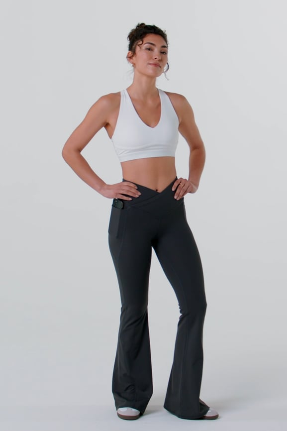 【コーデ映え】Alo Yoga Polar Fleece Corset Polar Fleece Corset - Ivory | ALO