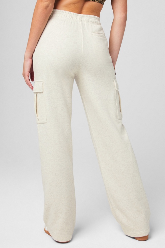 Cozy Fleece Wide Leg Cargo Sweatpant