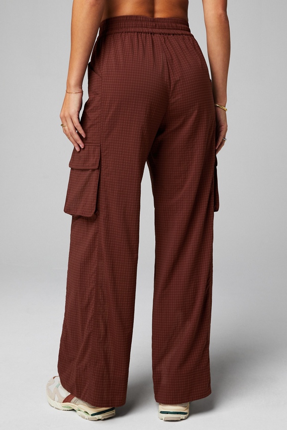 【DISCERNMENT】Fax Rip Cargo Maxi Wide PT Ripstop Cargo Wide Leg Pant - Fabletics