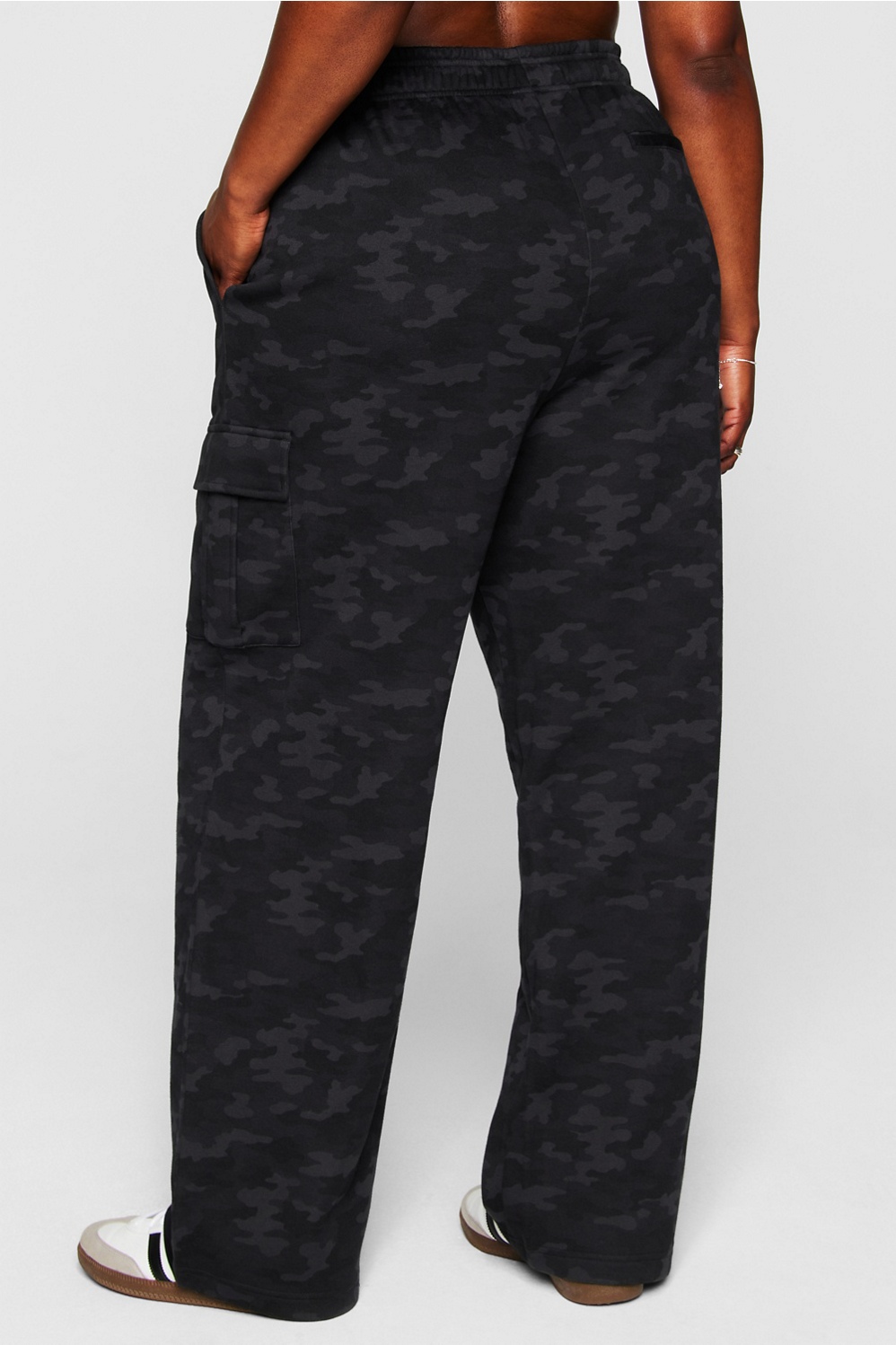 【Anyone more】Fording Fleece Cargo Wide Long Pants Amazon.com: Fleece Cargo Sweatpants Joggers with Multi