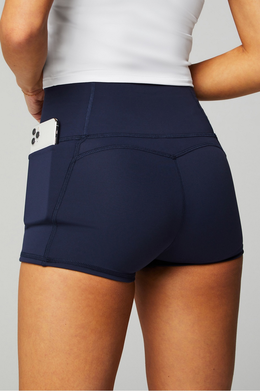 Fabletics Oasis High-Waisted Pocket Short 9 Womens Size