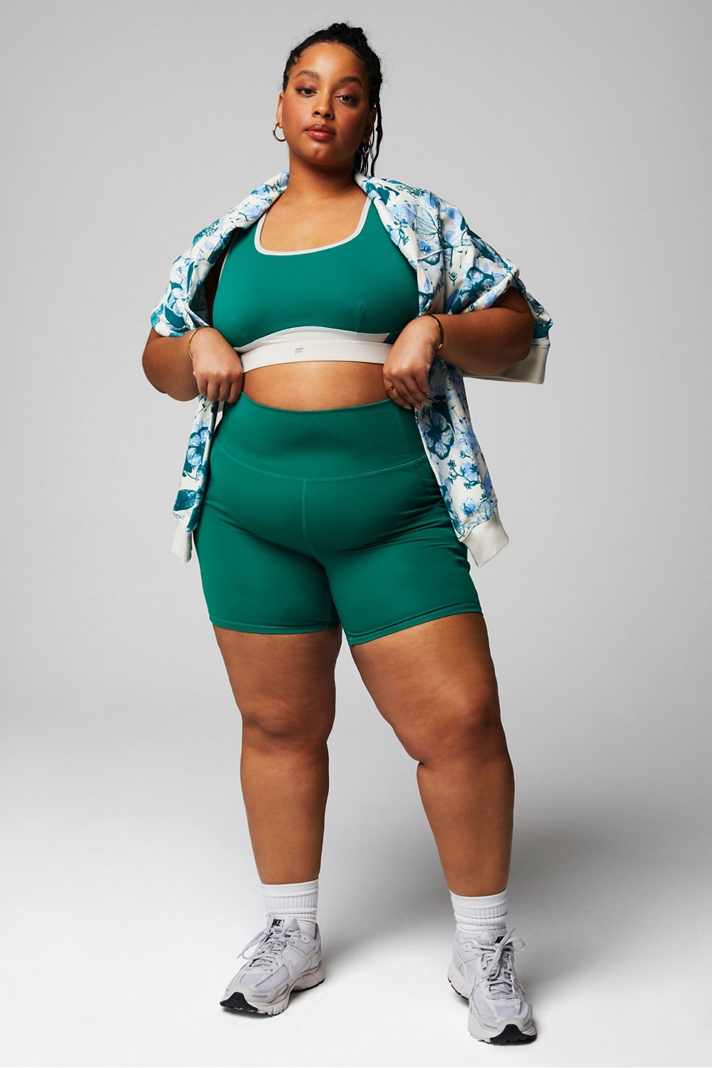 Oasis Pureluxe High-Waisted 6 Short - Fabletics