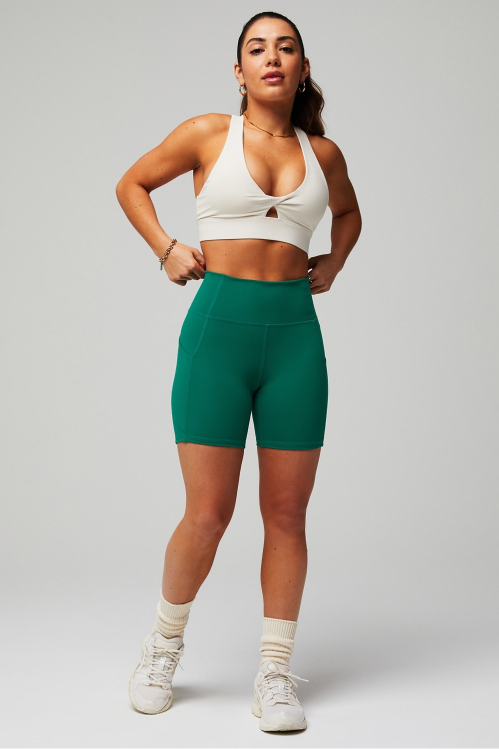Oasis PureLuxe High-Waisted 6'' Short - Fabletics Canada