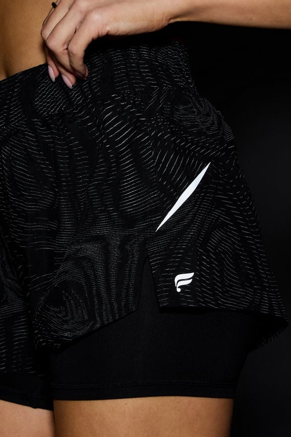 2-In-1 Reflective Run Short 2"