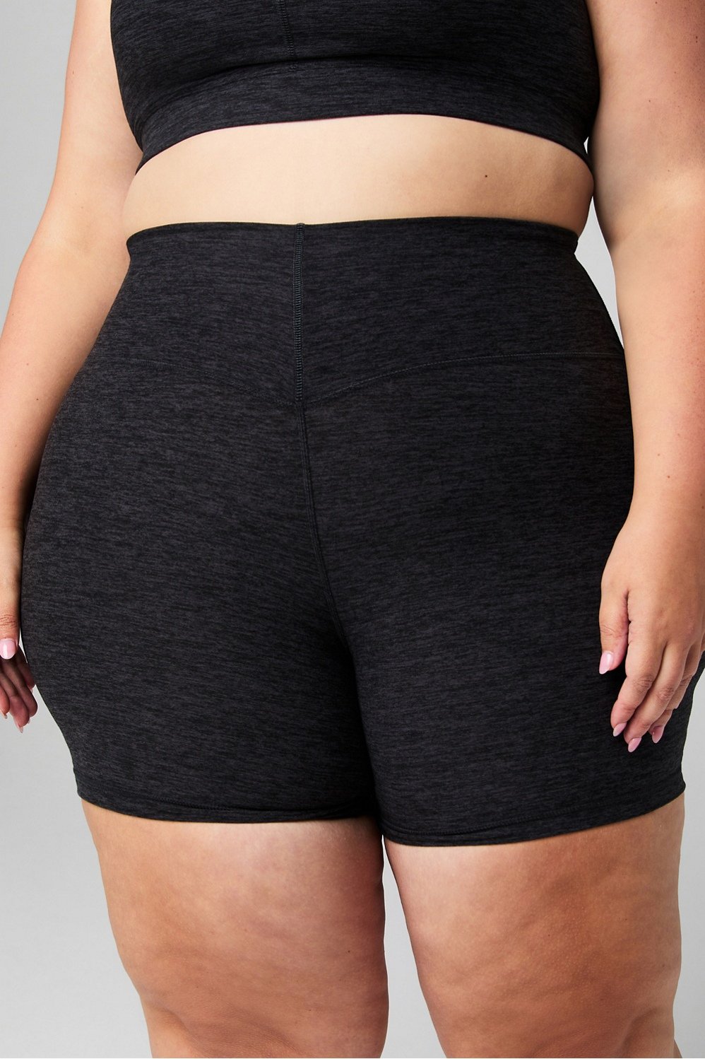 HeatherFlex High-Waisted 6" Short