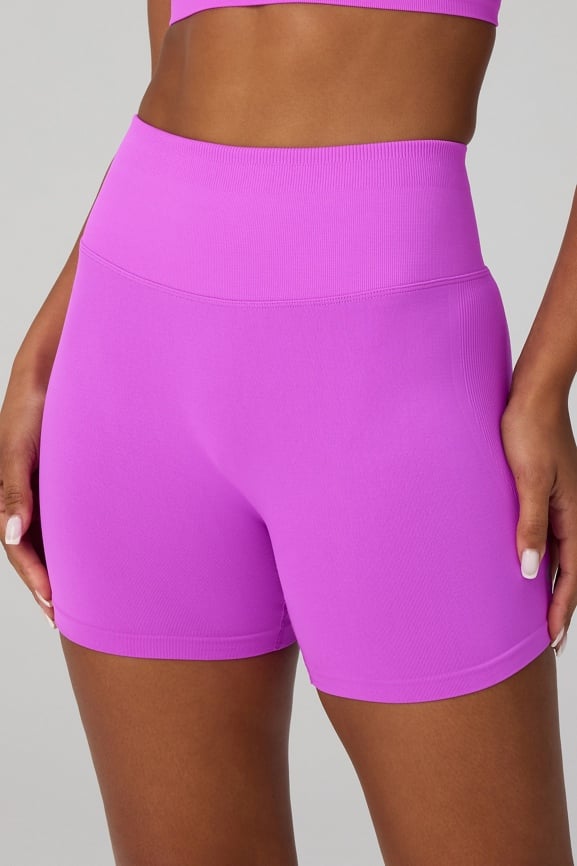 Seamless Scrunch Short 4"
