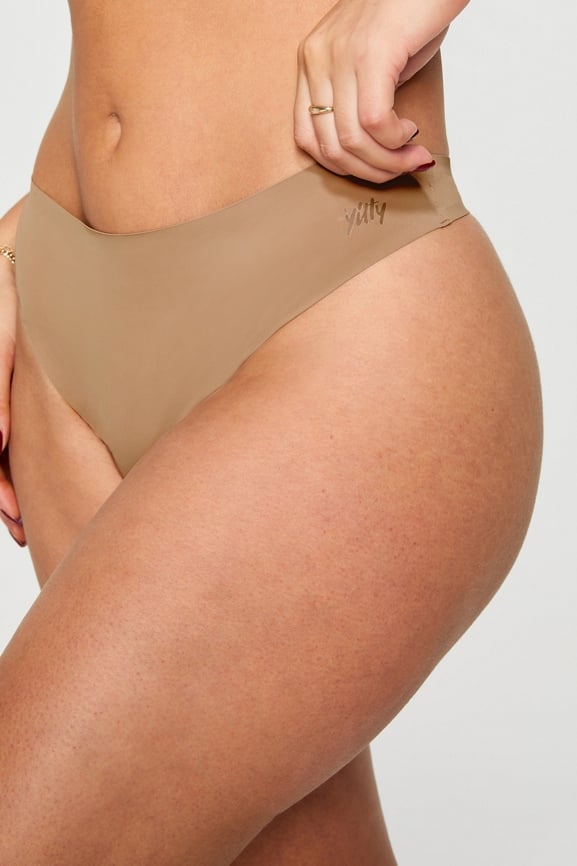 Smoothed Reality Mid Rise Thong