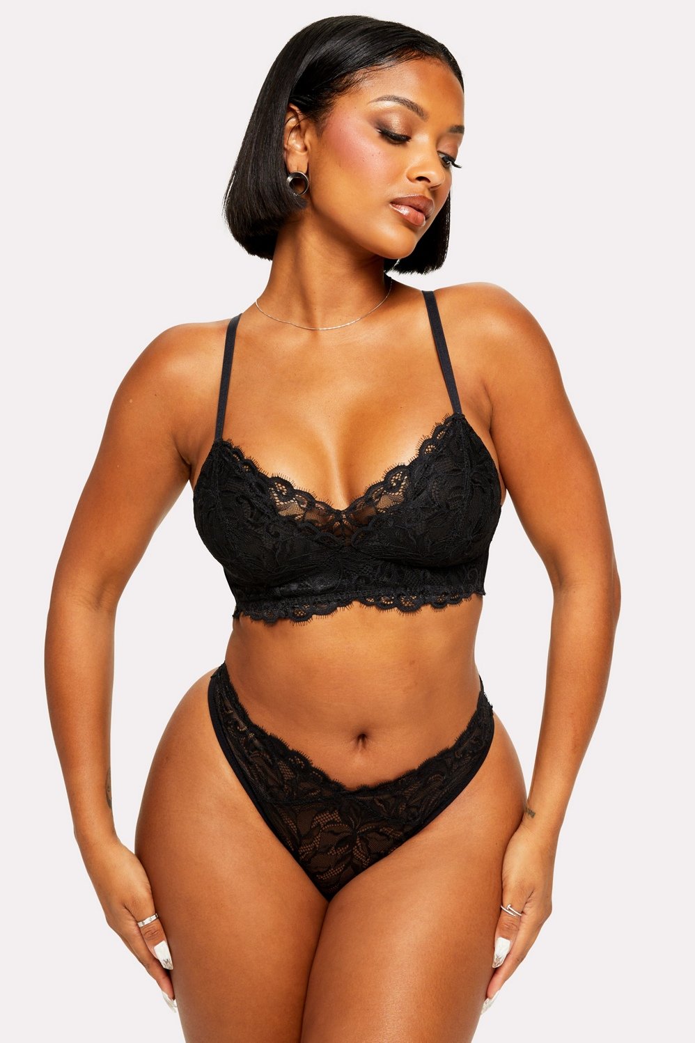 Bare The Smoothing Lace Thong & Reviews