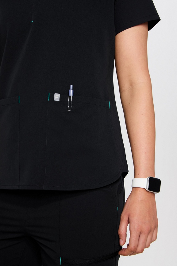 Method 2-Pocket Scrub Top