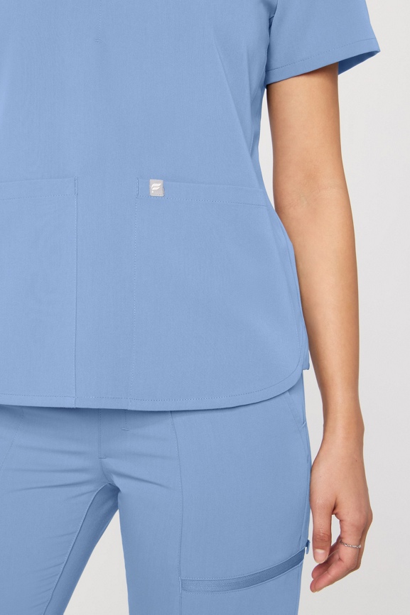 Method 2-Pocket Scrub Top (Petite Fit)