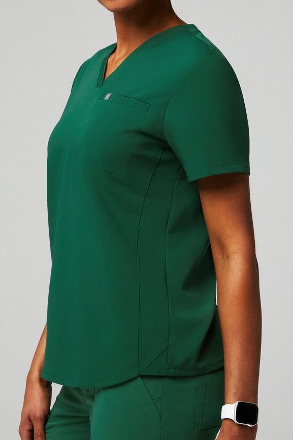 Vital Scrub Top (Petite Fit)